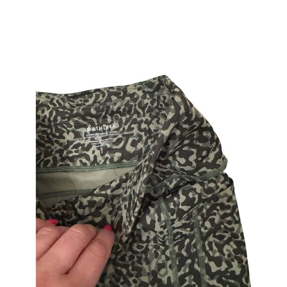 Athleta women's navy and green shorts size small - Picture 3 of 5